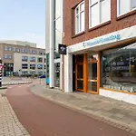 Hoog D