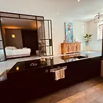 Luxe Gemeubileerd Appartement