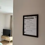 The Cozy Nest Stylish And Serene City Studio