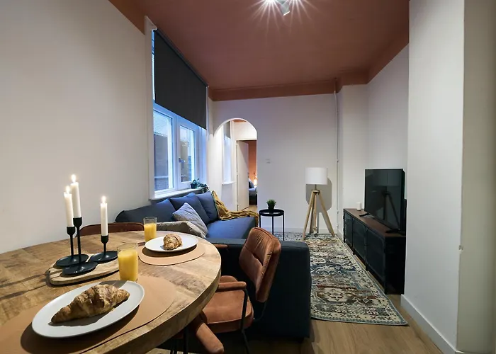 City Suite 2