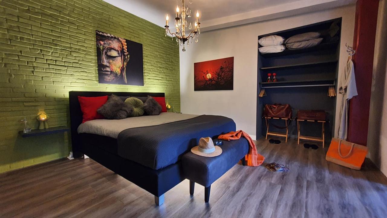 Bed & Breakfast Downtown Hideaway, Grand Deluxe *