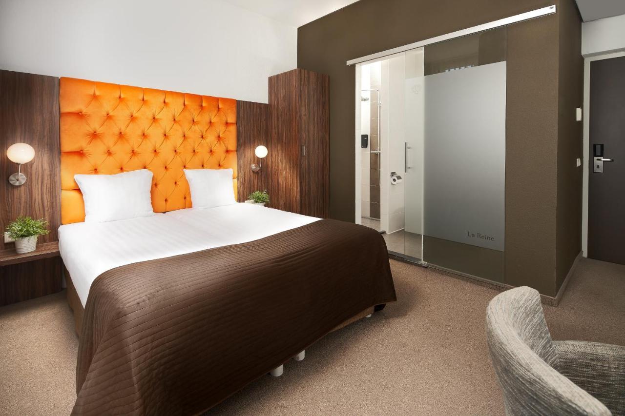 La Reine Hotel 3*