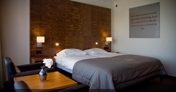 Der Valk Hotel 4*