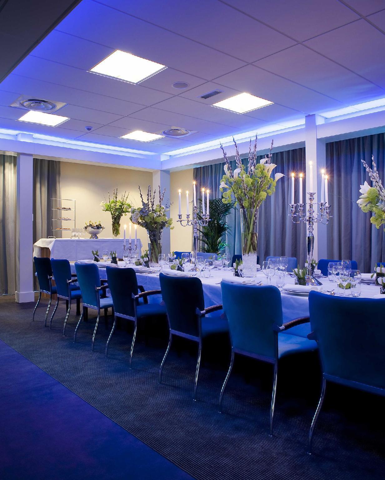 Centre, An Ihg 4*