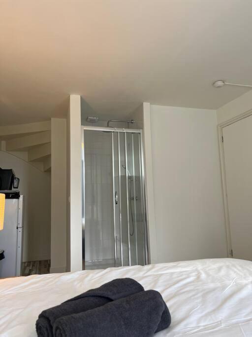 101 - - By T&s Apartment