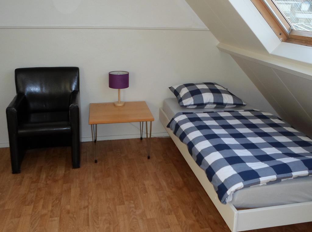 Rooms-online Hotel