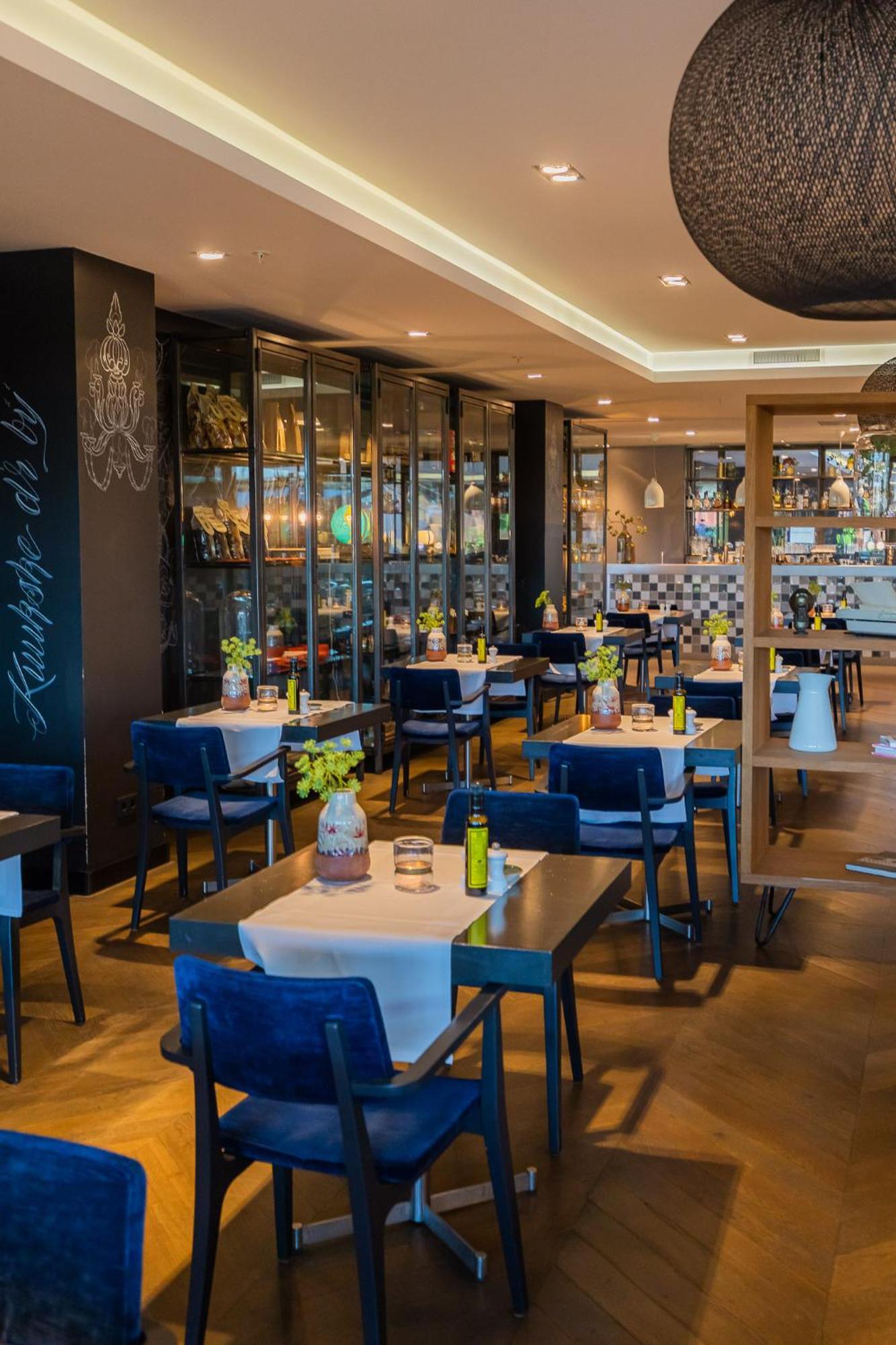 Der Valk Hotel 4*