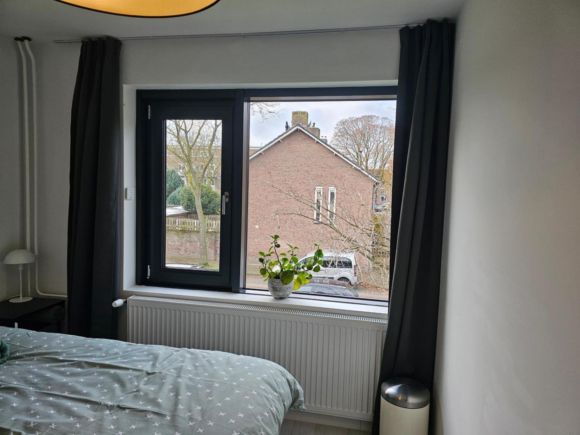 Guest house Moderne Gedeelde Woning Met Hottube, Dicht Bij Het Centrum