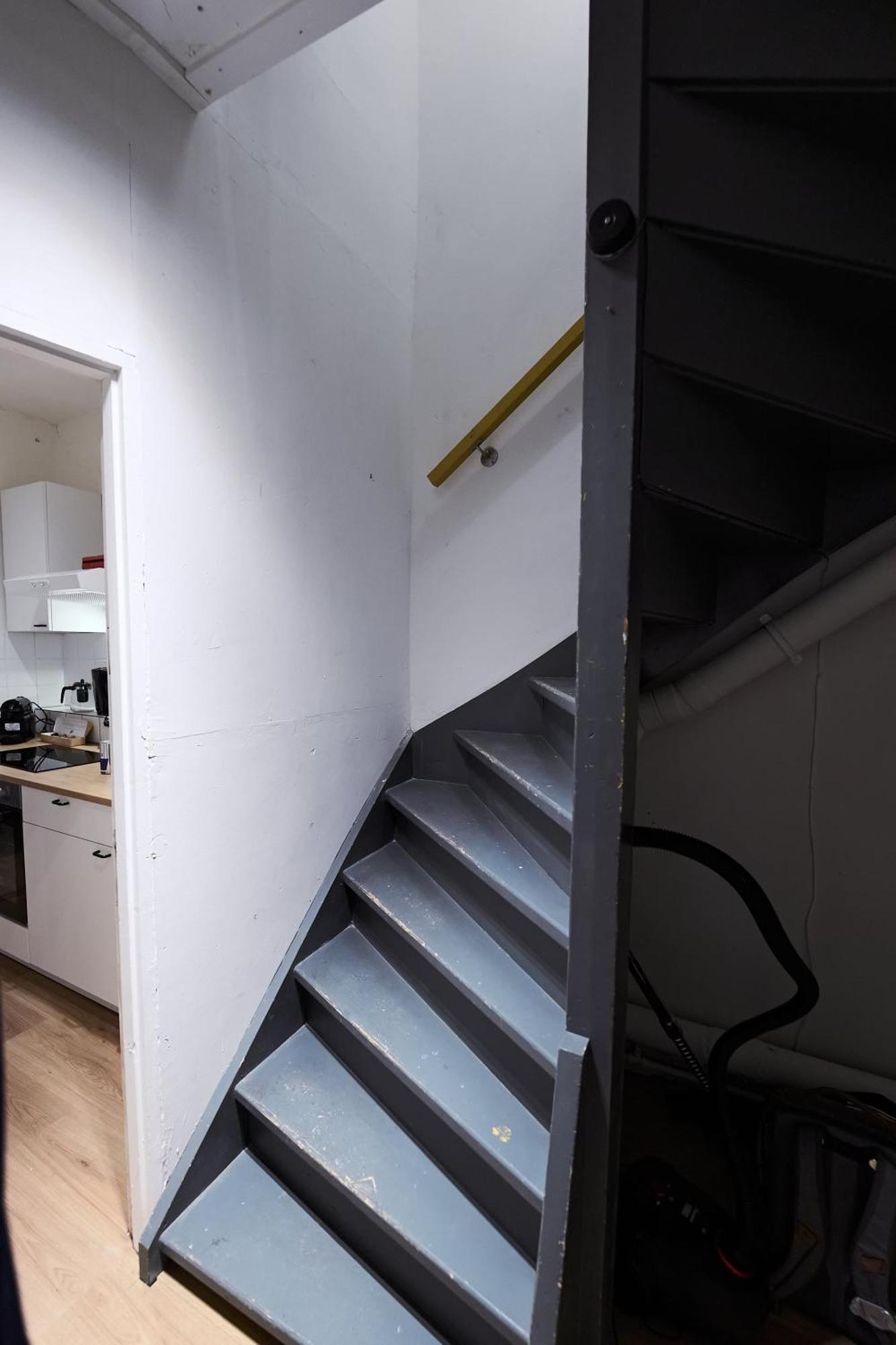 Appartement Number 4 *