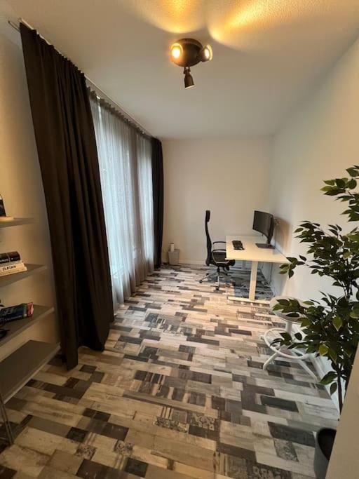 Modern House With 3 Bedrooms *