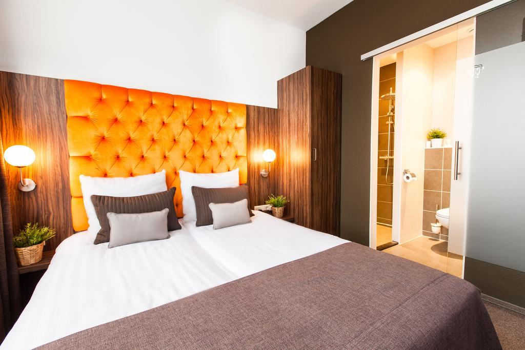 Hotel La Reine