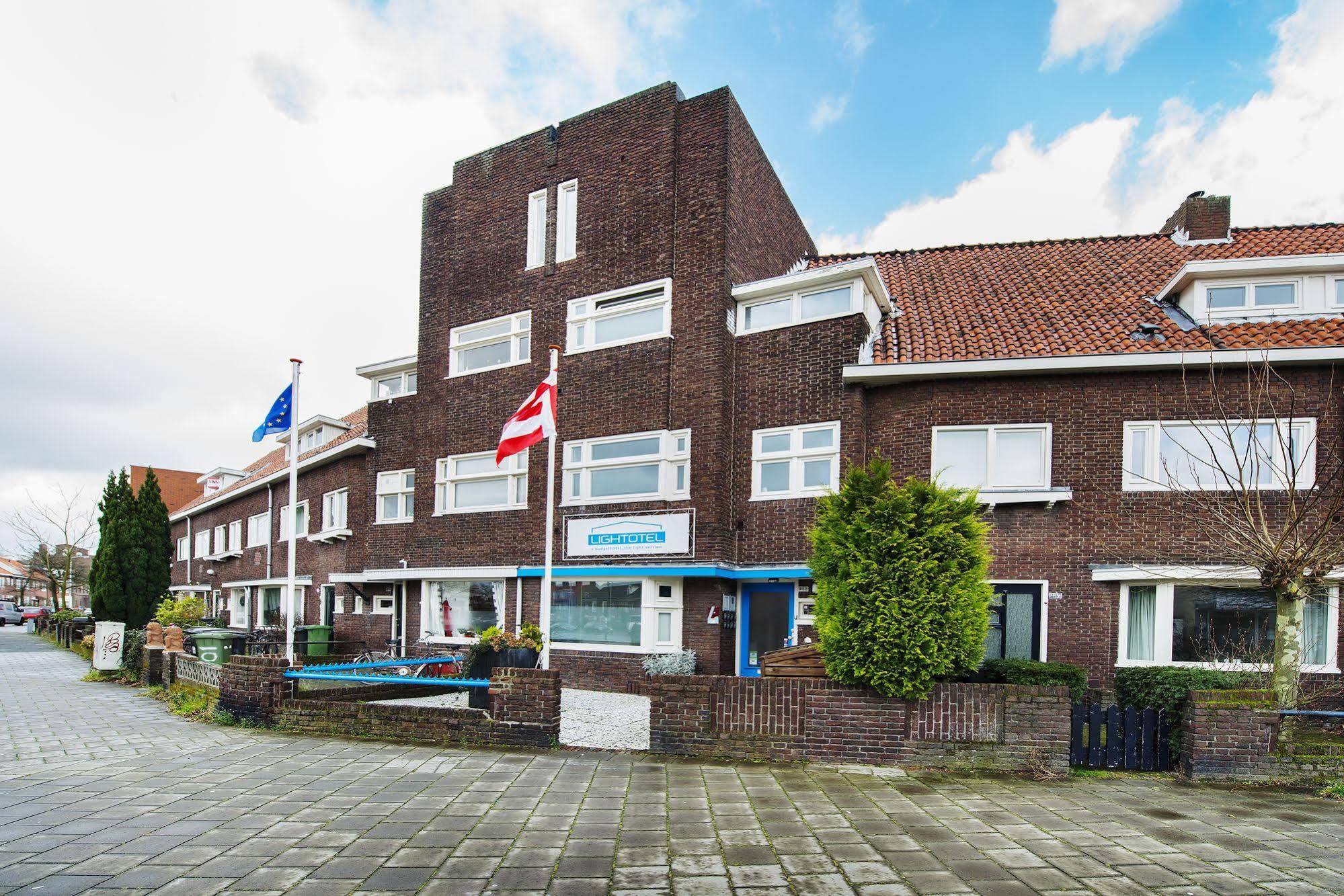 Lightotel Hotel *