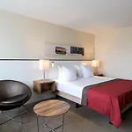 Holiday Inn Eindhoven Centre By Ihg