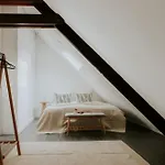 Uniek Licht Appartement Bij Strijp S En Campus