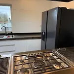 Stylish 1-Bedroom Apartment In Eindhoven