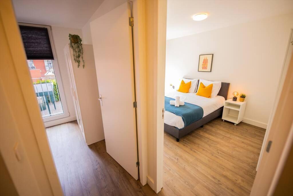 Lovely 3 Bedroom In 65m2 - Sd23n * Eindhoven