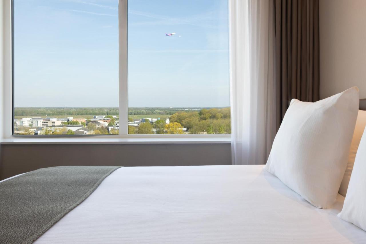 - Airport By Ihg Hotel Eindhoven