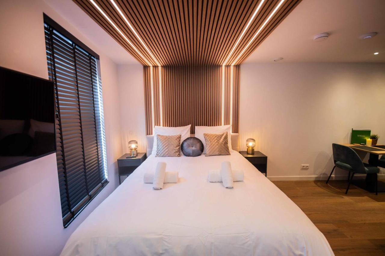 Luxurious 35m2 Designer - R51a Apartment *
