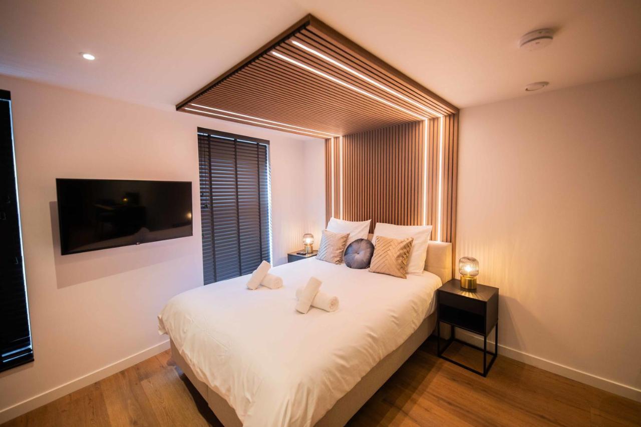 Luxurious 35m2 Designer - R51a Apartment