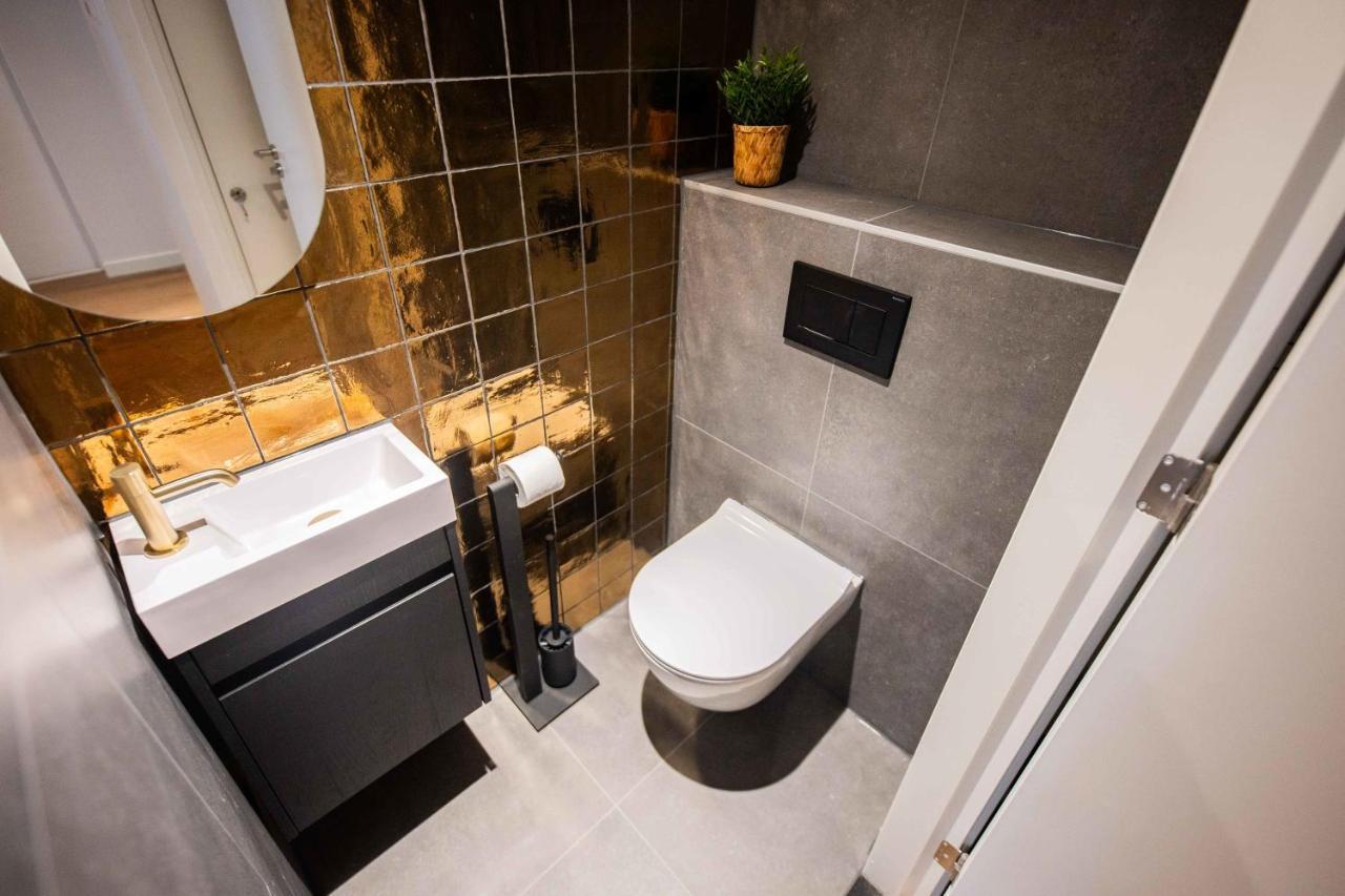Historical 80m2 Retreat With Sauna Option - R51b *