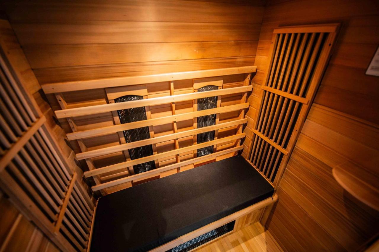 Historical 80m2 Retreat With Sauna Option - R51b Eindhoven