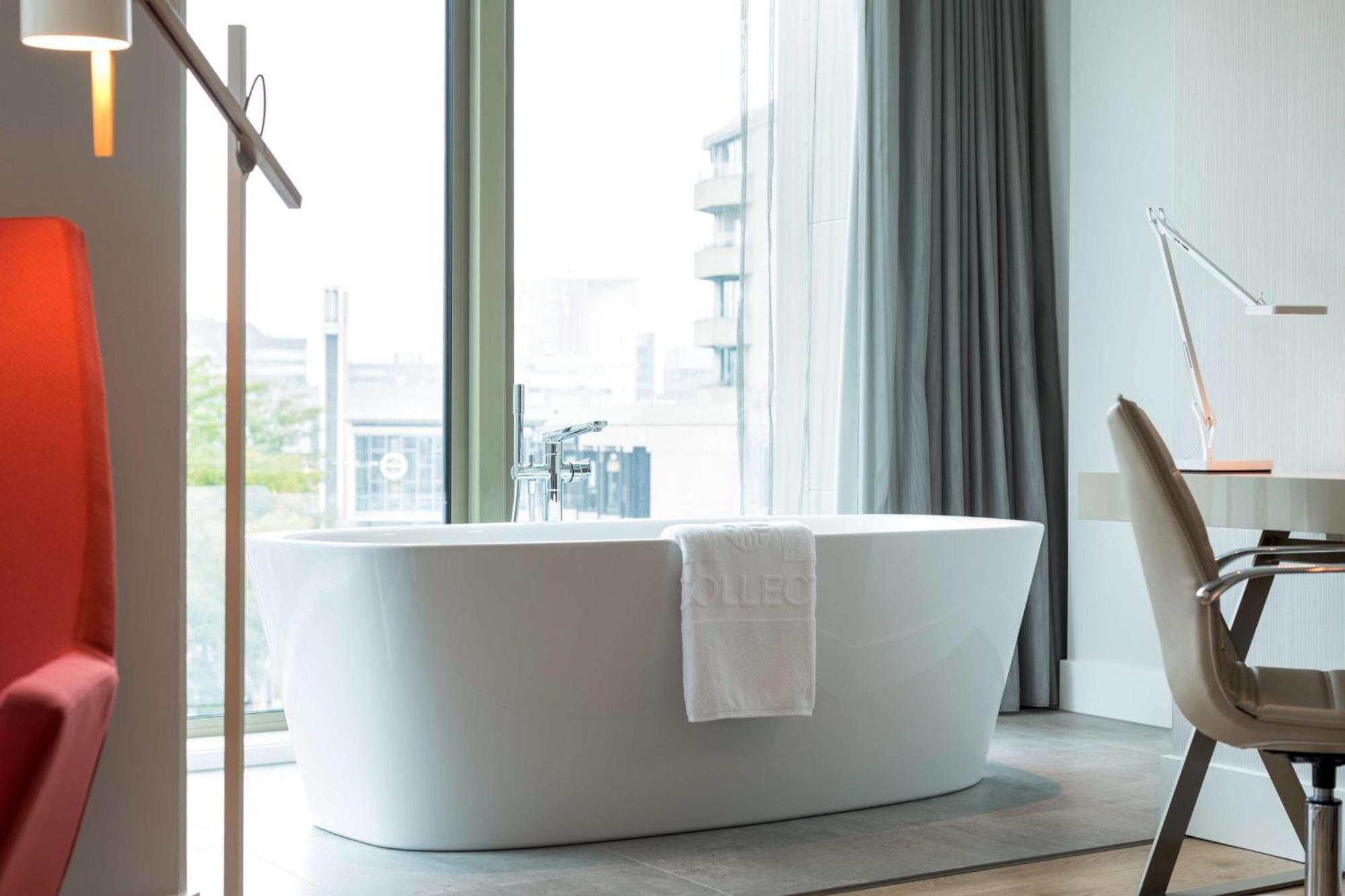 Nh Collection Centre Hotel 5*