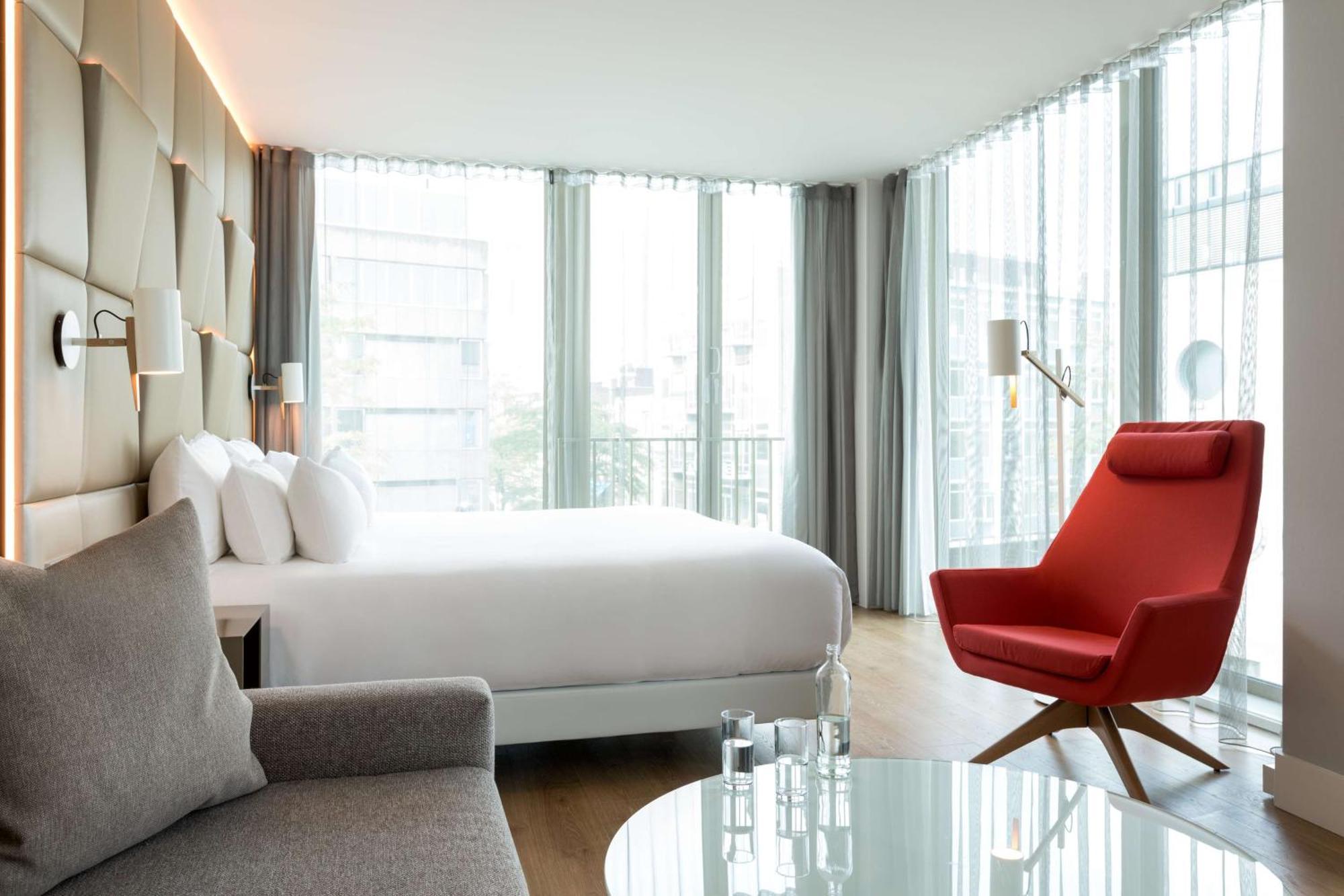 Nh Collection Centre Hotel 5*