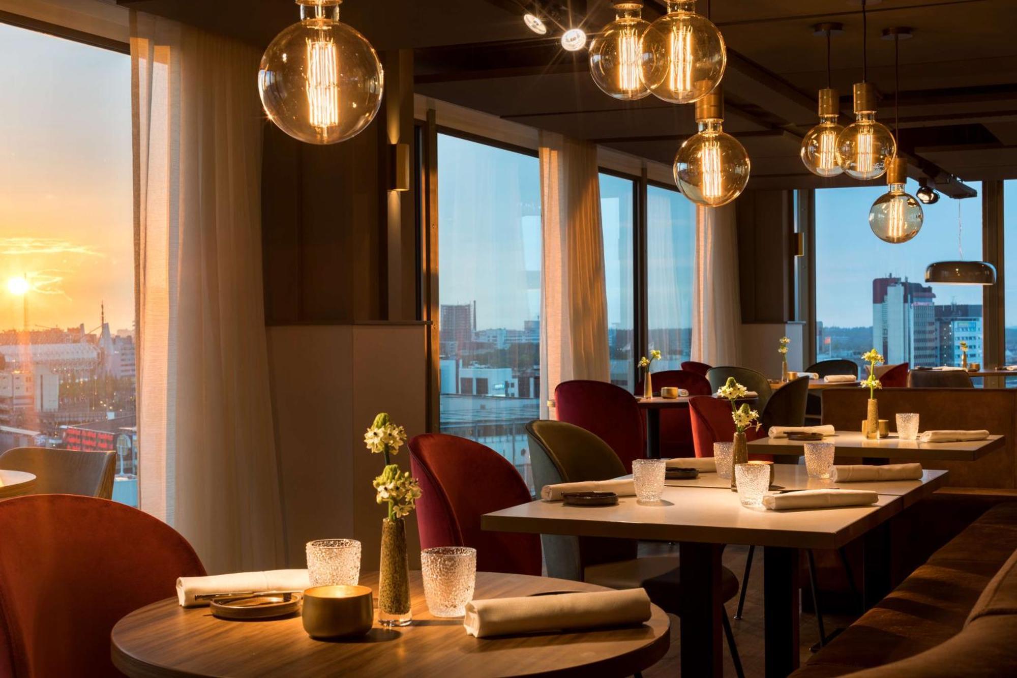 Nh Collection Centre Hotel 5*