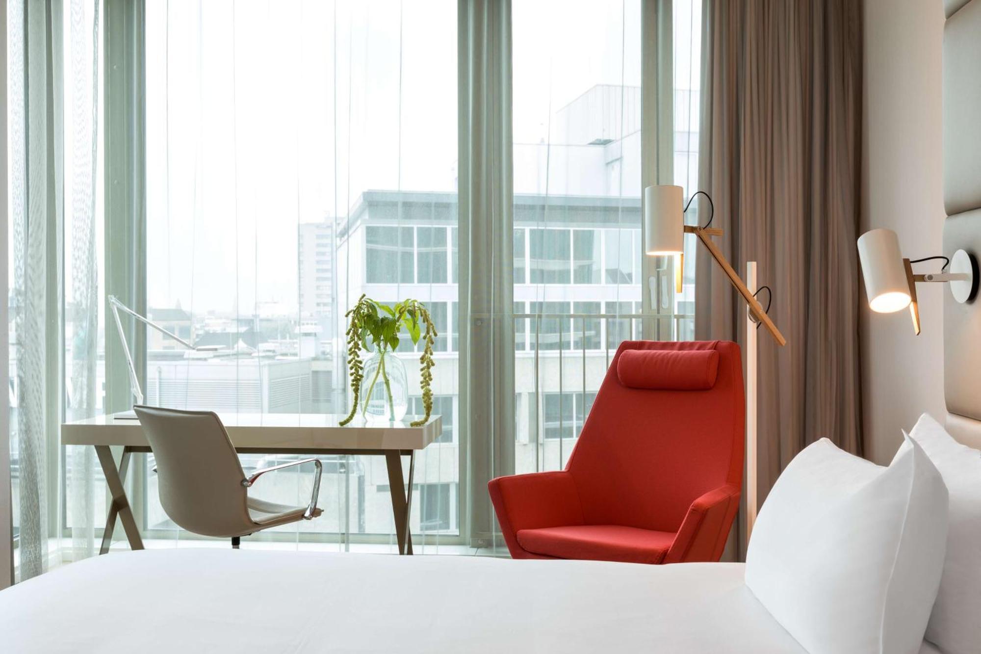 Nh Collection Centre Hotel 5*