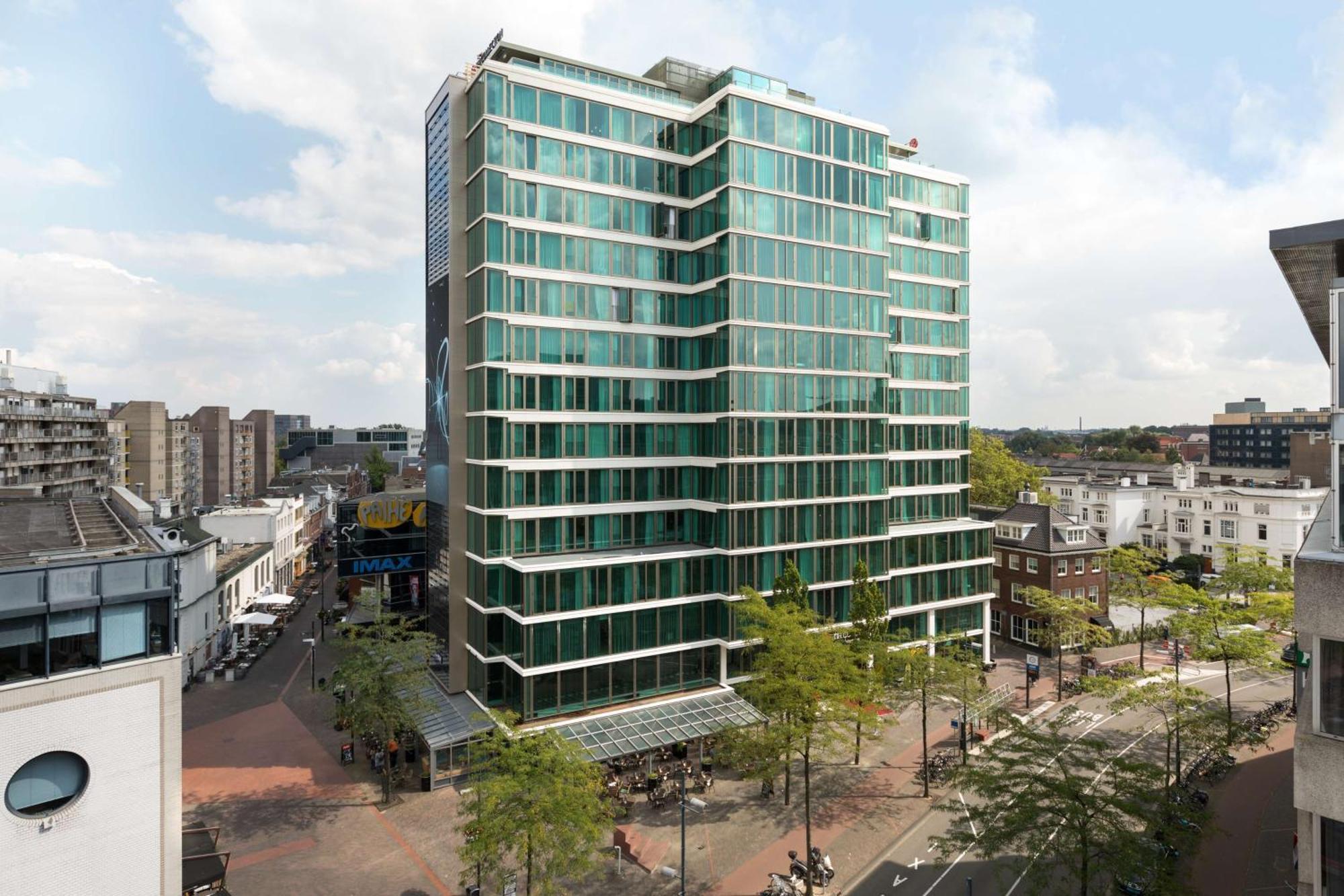 Hotel Nh Collection Centre 5*