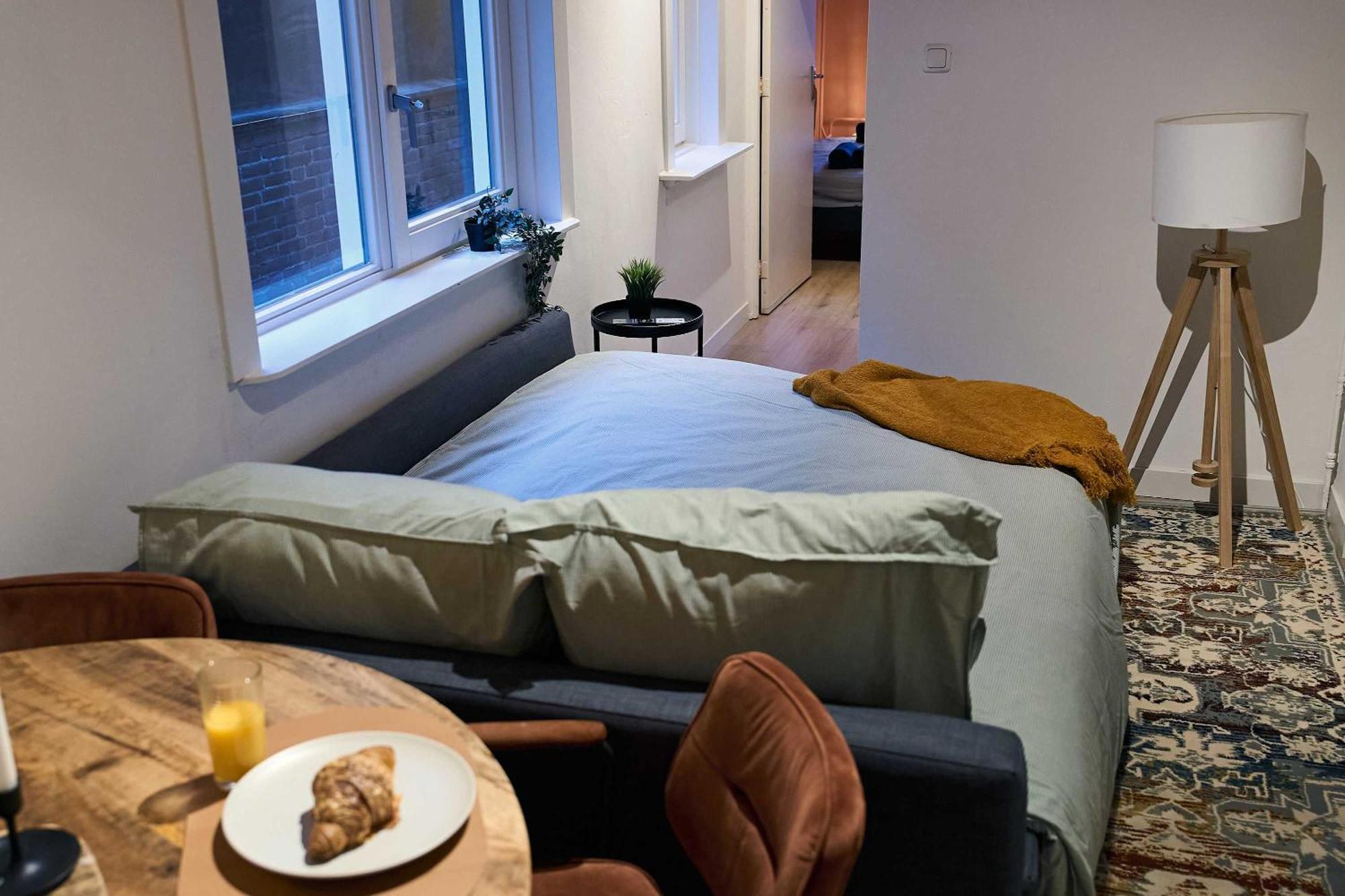 Apartment City Number 2 *