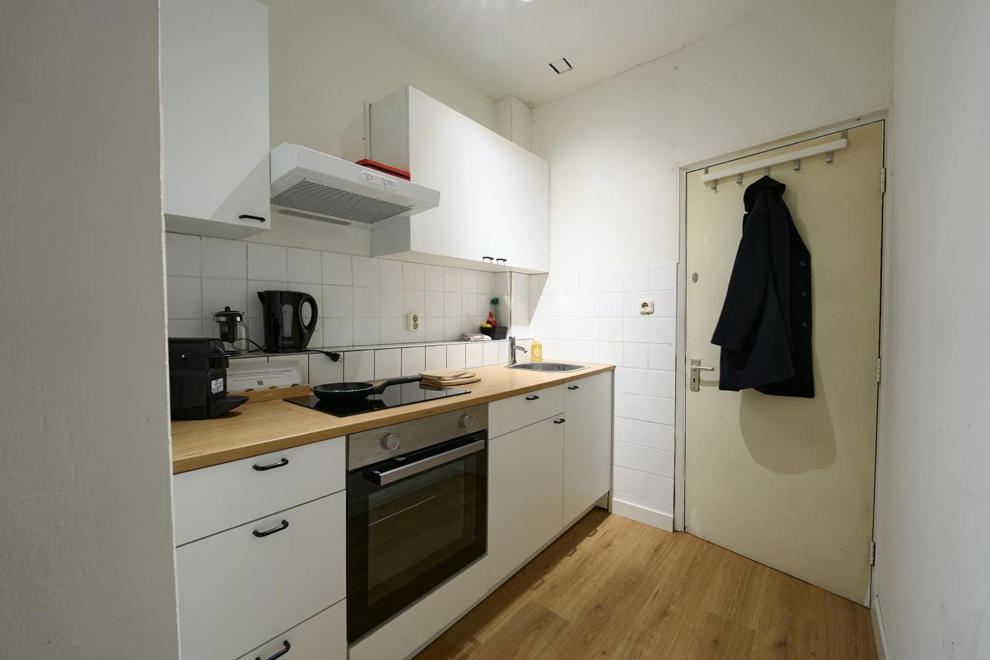 2 Apartment *