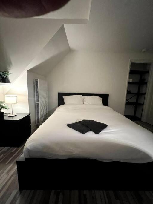 Apartment 404 - - By T&s. Eindhoven