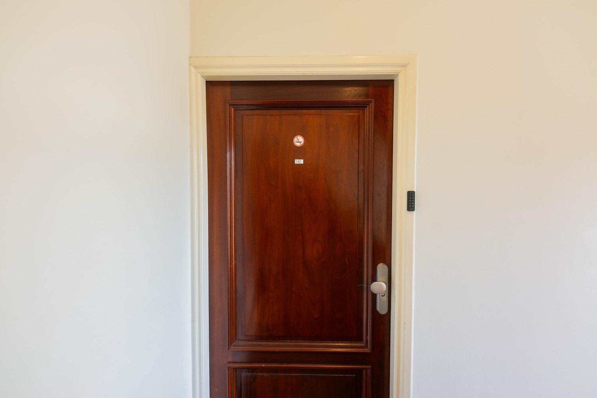 Supreme 75m2 Two-bedroom - Vw142 Apartment *