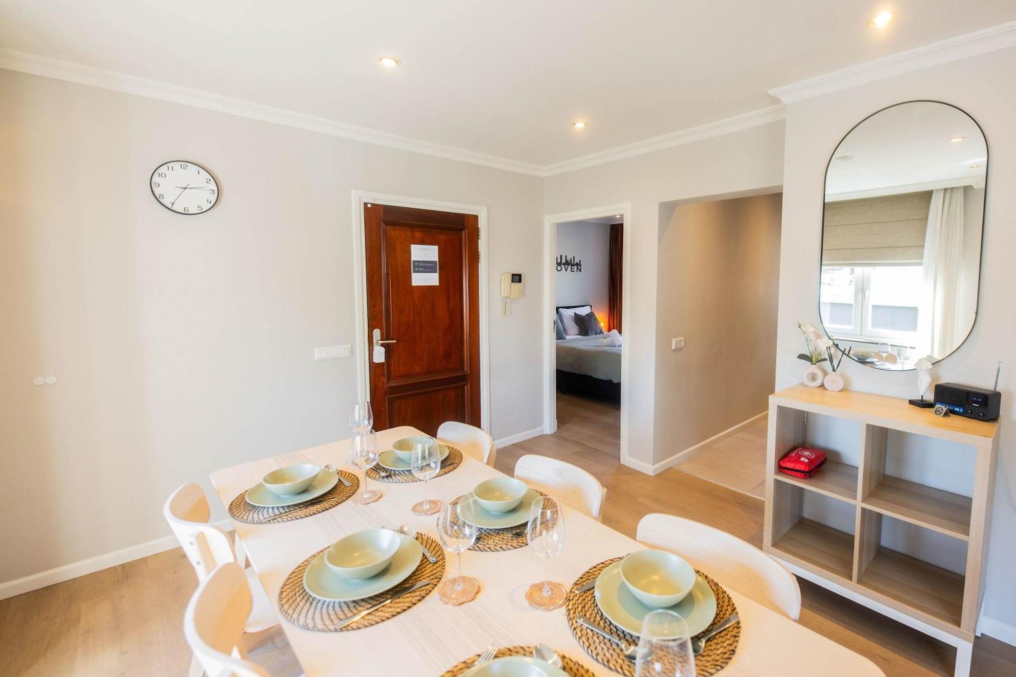 Apartment Supreme 75m2 Two-bedroom - Vw142 *