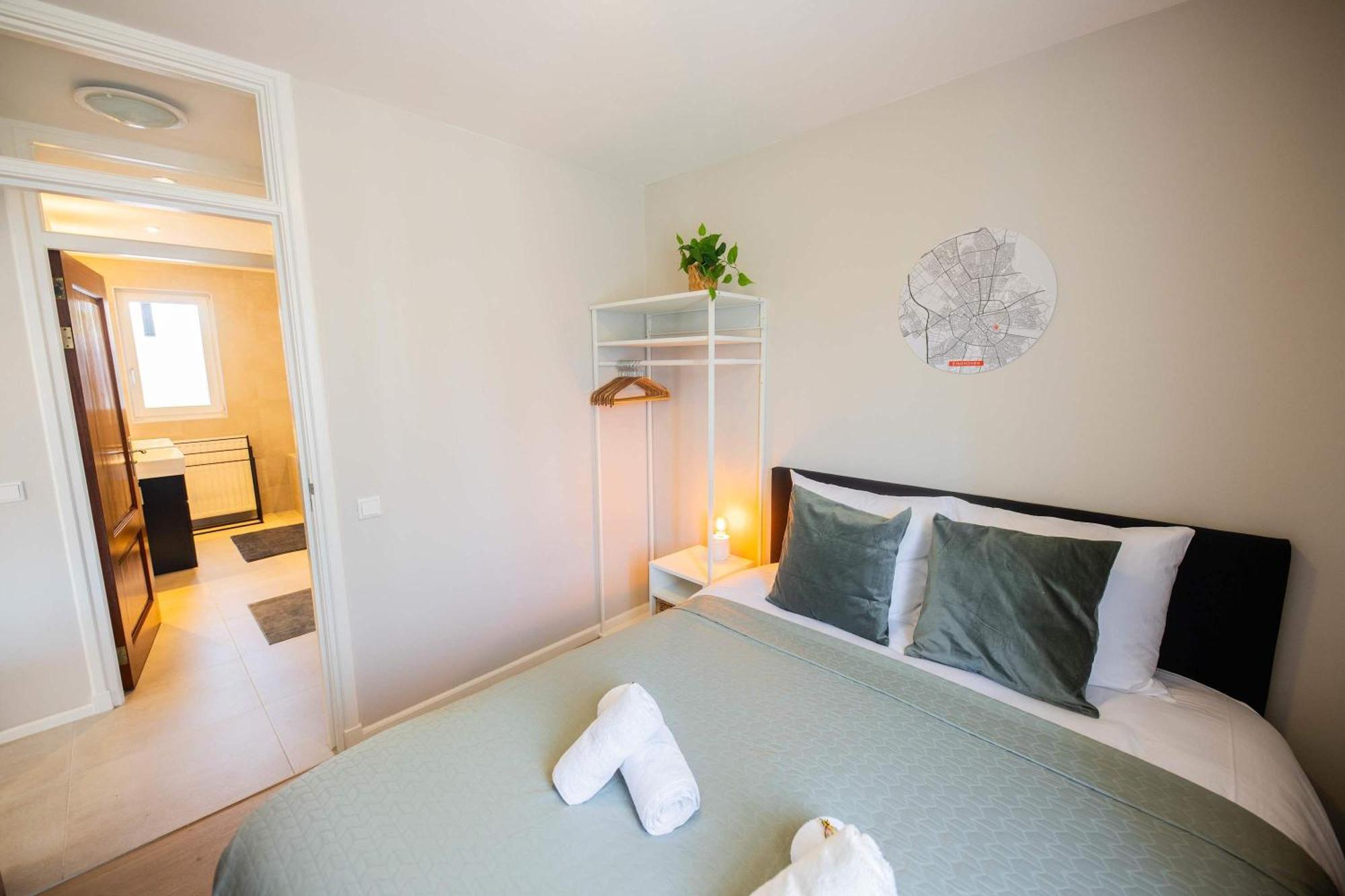Supreme 75m2 Two-bedroom - Vw142 *