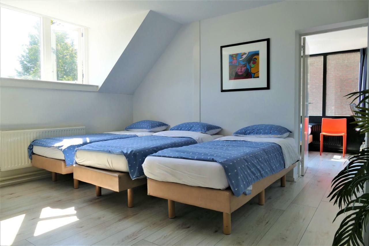 Bed & Breakfast Living & Sleeping