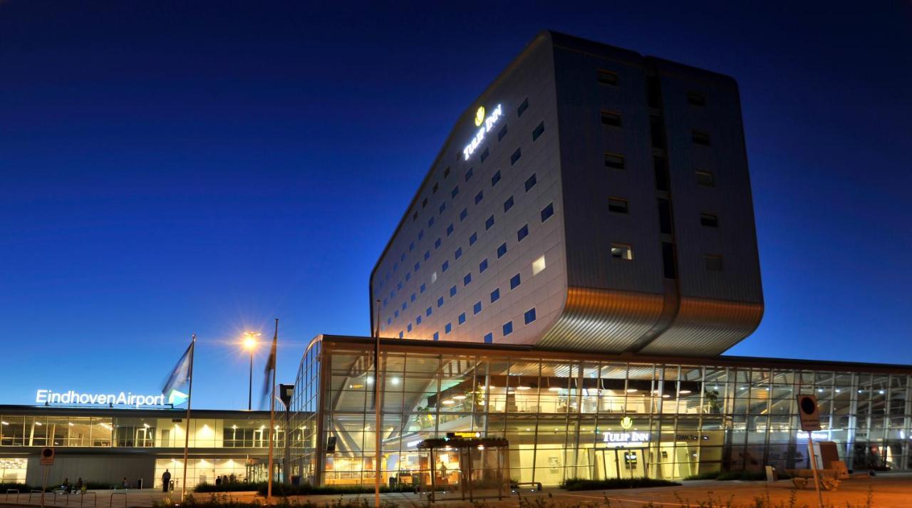 Hotel Tulip Airport 3*