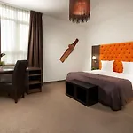 Hotel La Reine