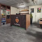 Hotel La Reine