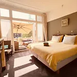 Juliana Boutique Guestrooms