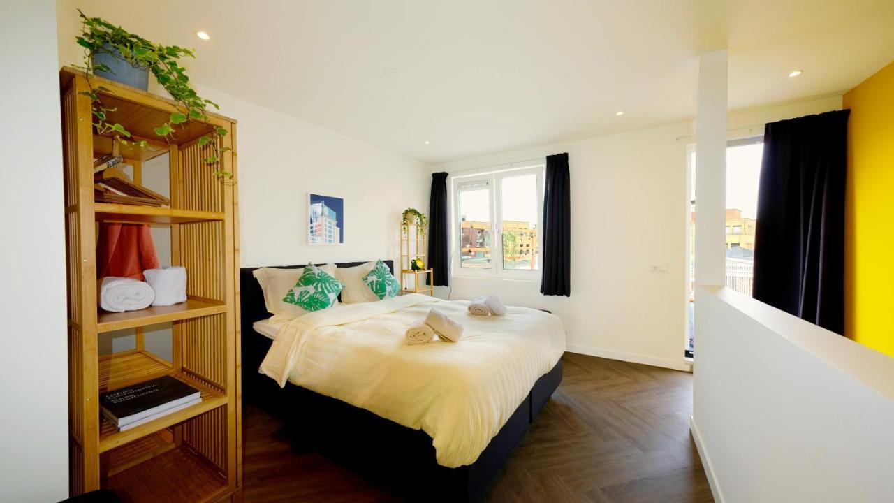 Apartment Sunny 45m2 Penthouse With Balcony And Terrace - R65c *