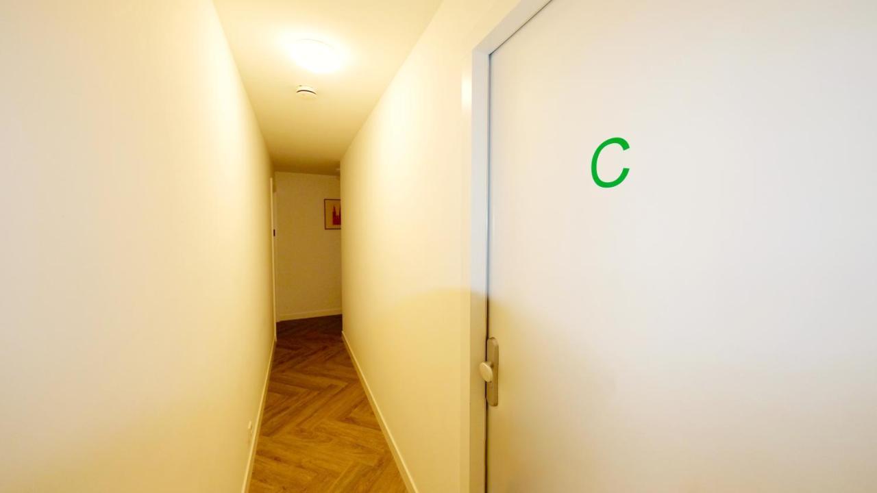 Sunny 45m2 Penthouse With Balcony And Terrace - R65c Apartment *