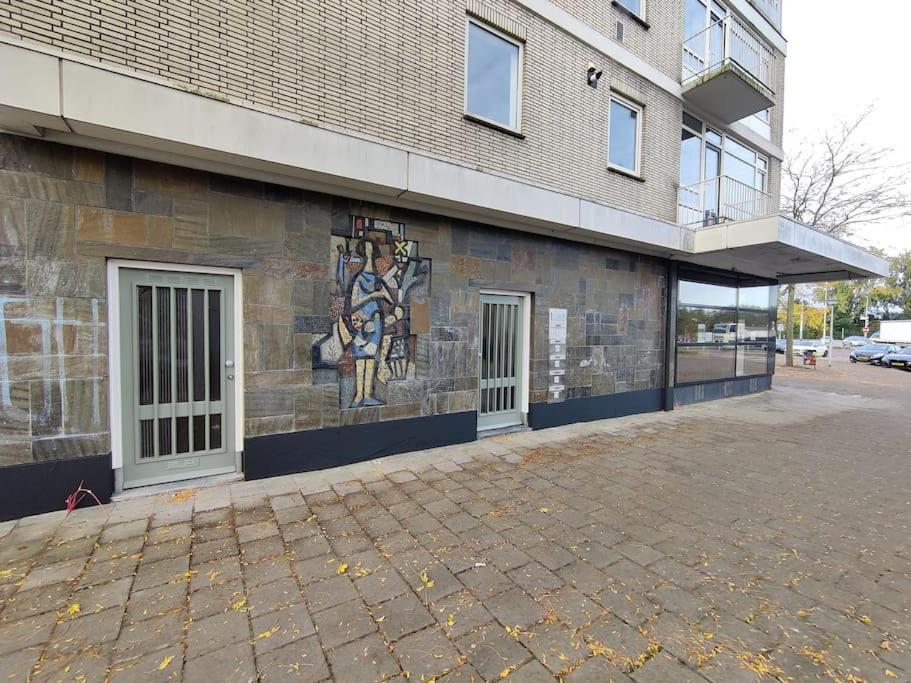 K50169 Modern Near The Center And Free Parking * Eindhoven