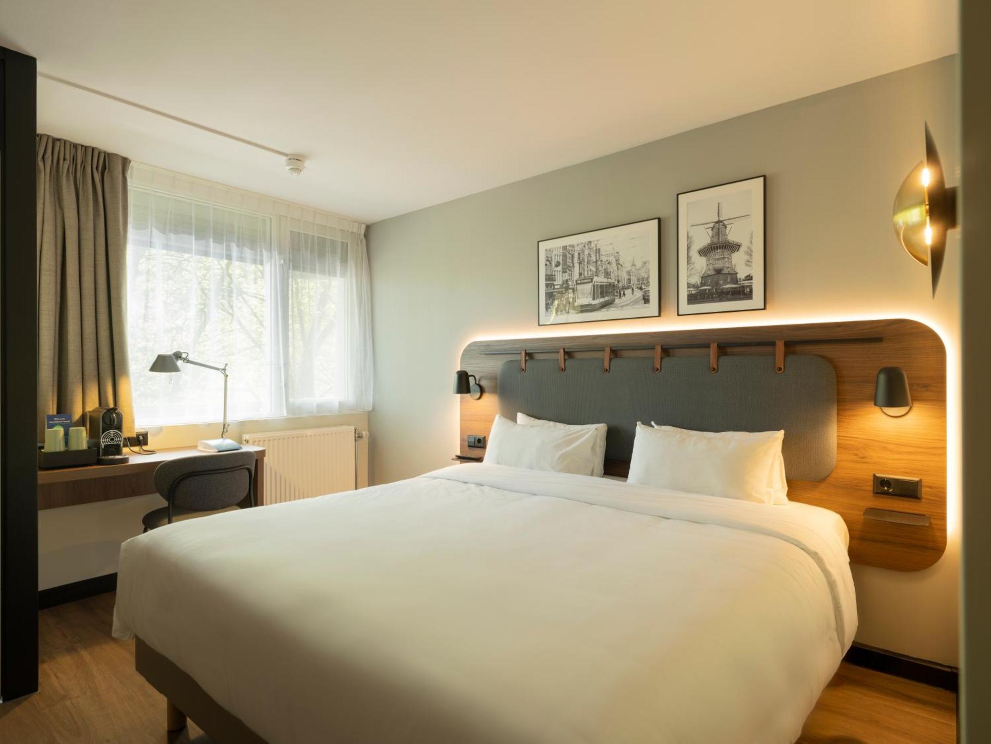 Campanile & Restaurant Hotel 3*