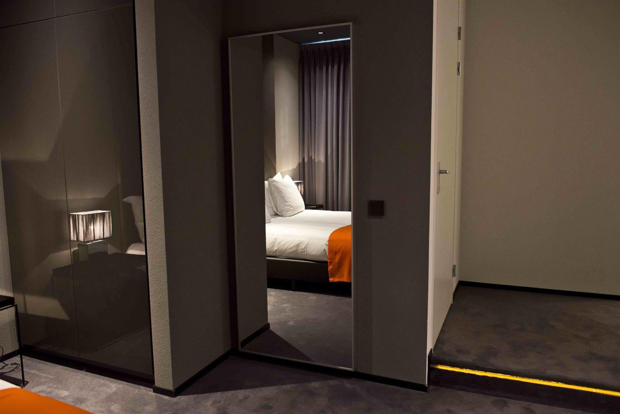 Hotel Design Glow 3*
